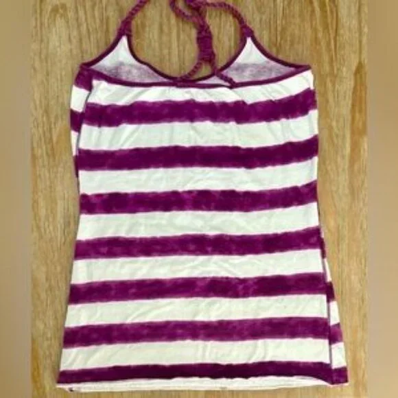 Striped Tank Top - Picture 3 of 5